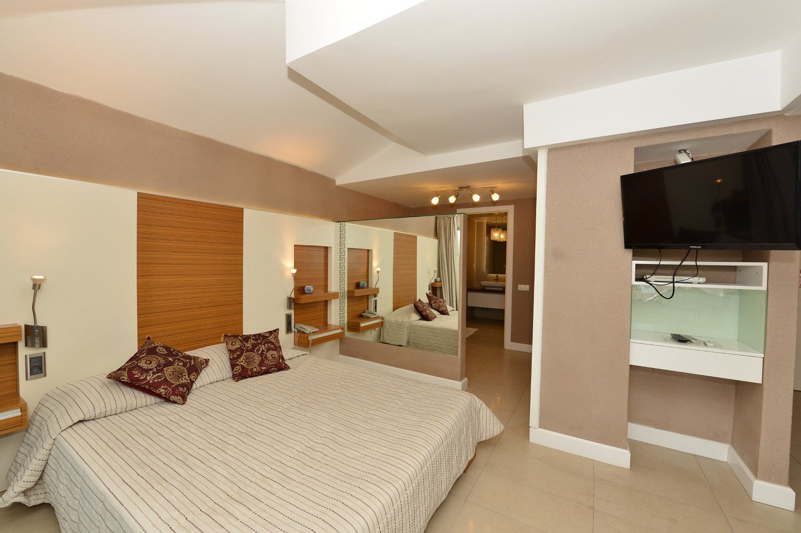 Delta Hotel photo 14