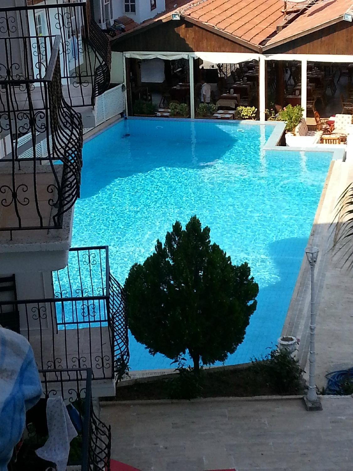 RED Hotel photo 13
