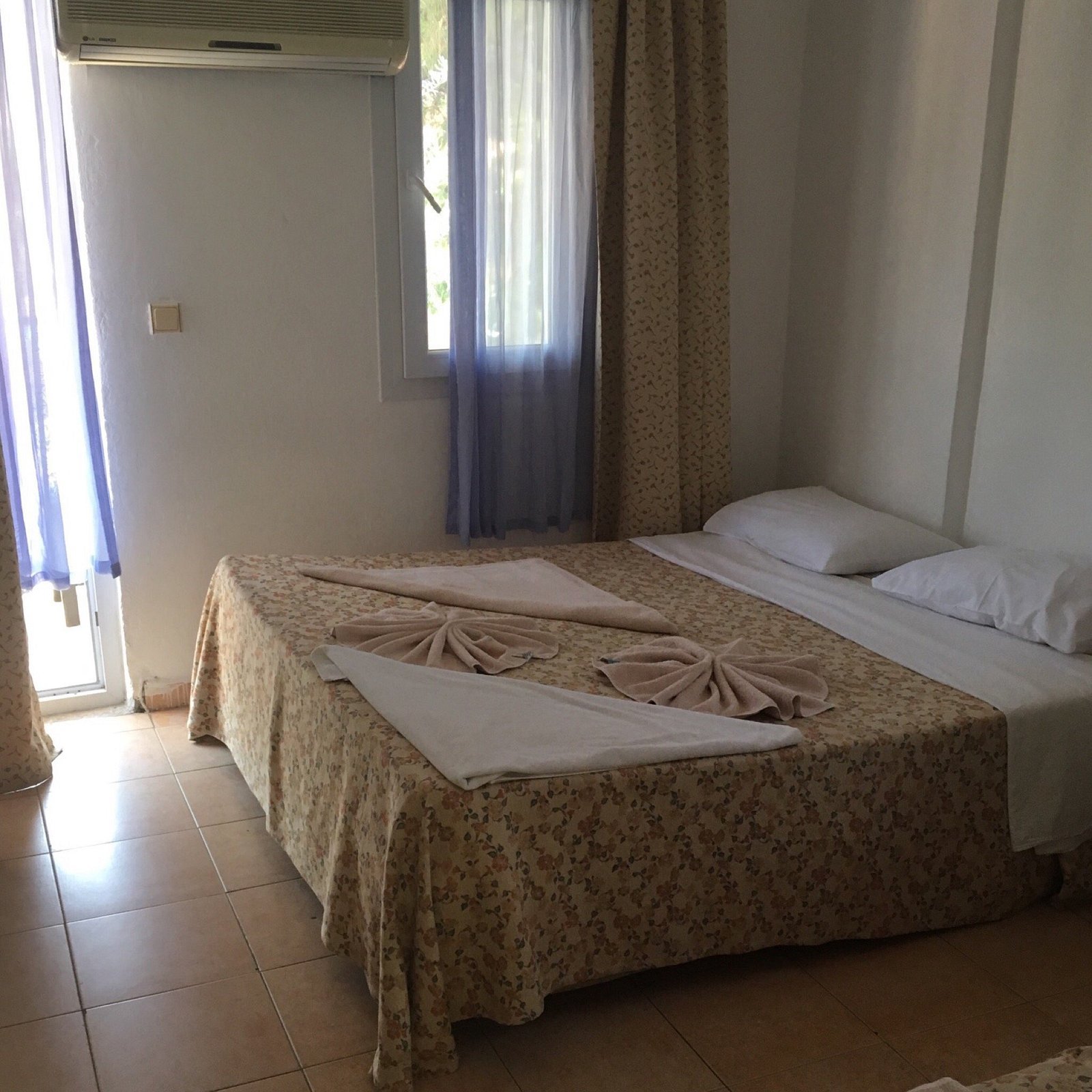RED Hotel photo 20