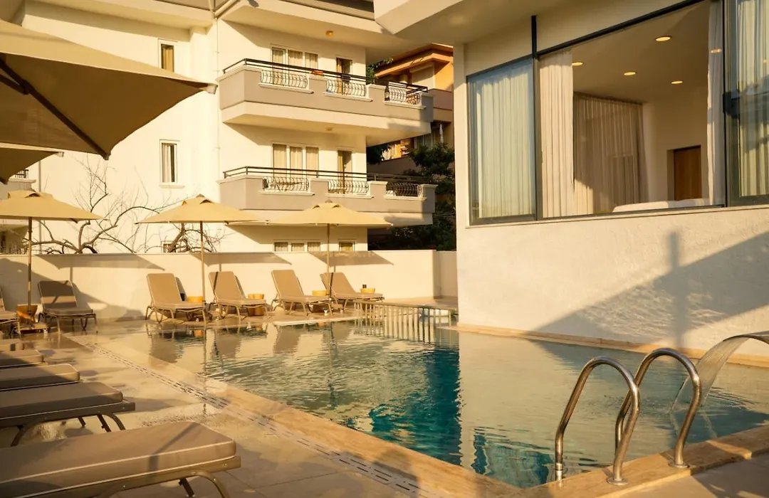 AViSOS HOTEL & APARTMENTS photo 10
