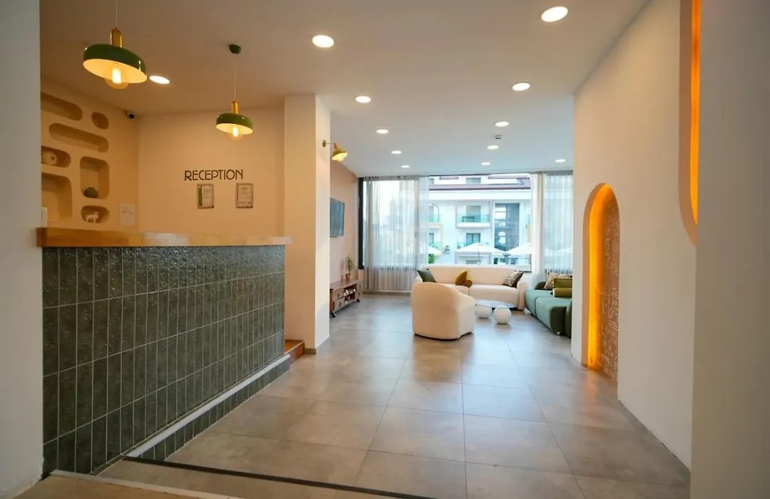AViSOS HOTEL & APARTMENTS photo 3