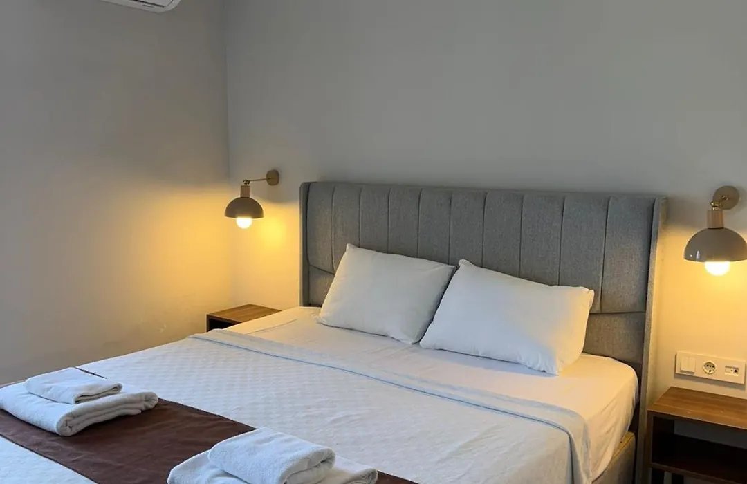 AViSOS HOTEL & APARTMENTS photo 13