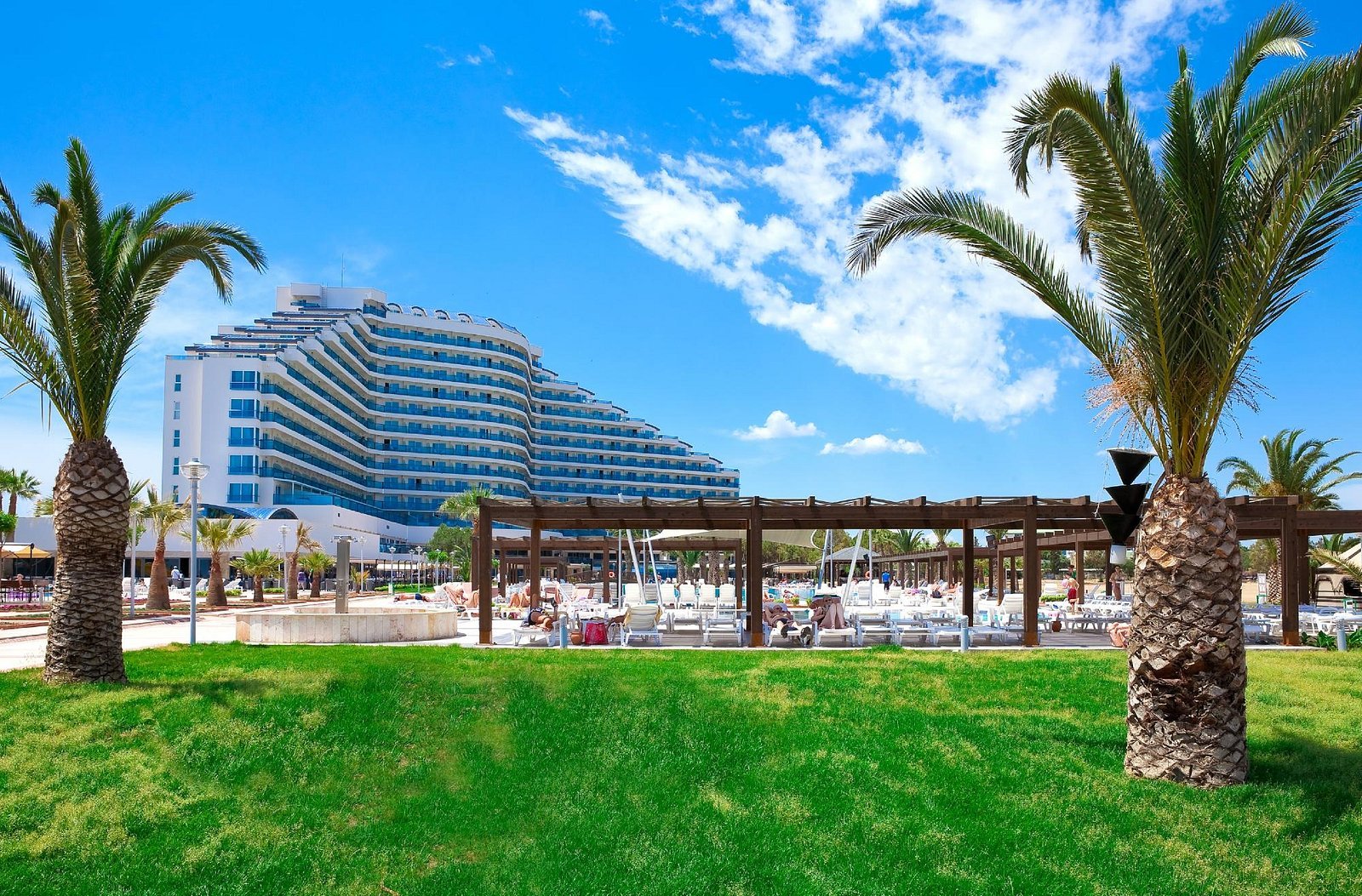 Venosa Beach Resort ex. Palm Wings Beach Resort — Didim