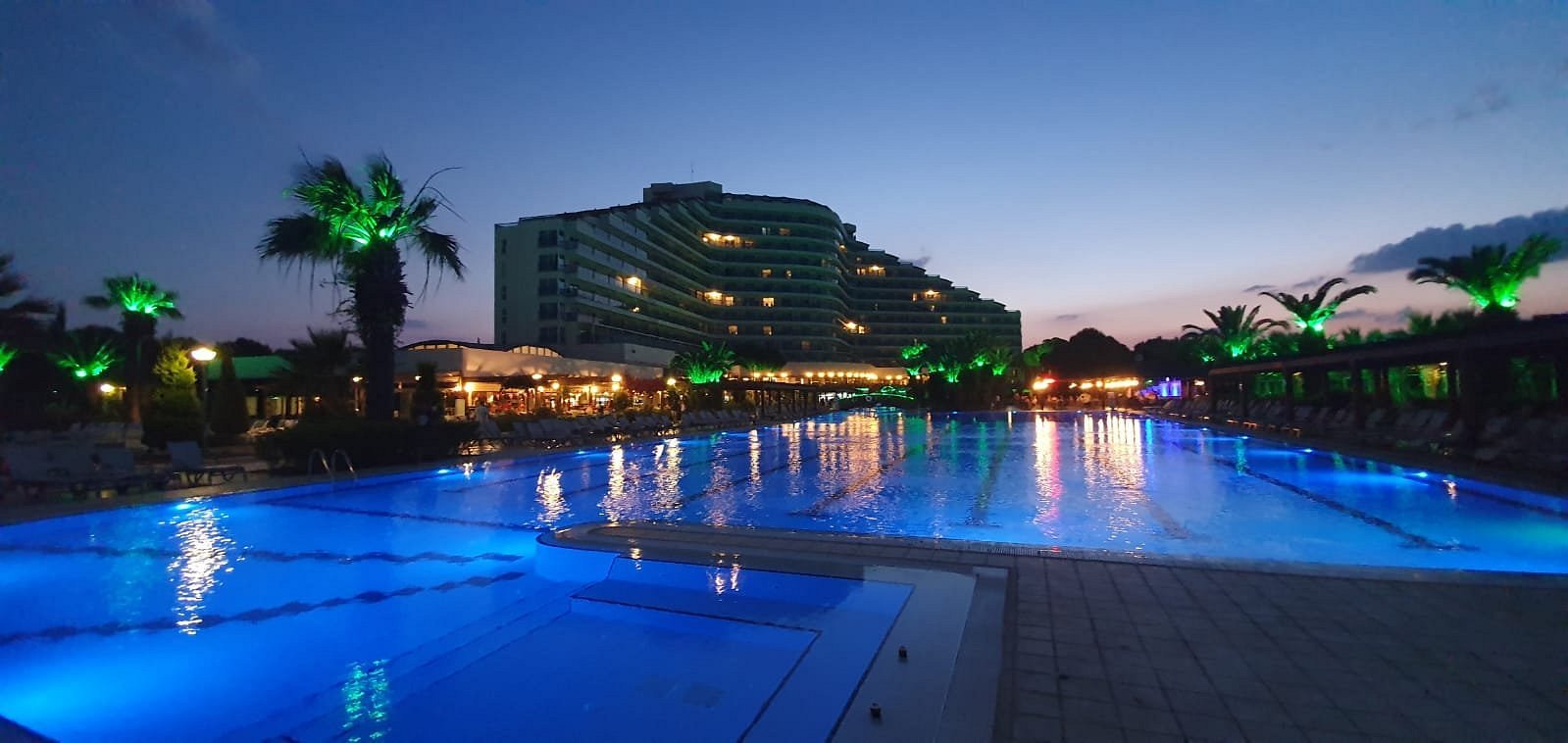 Venosa Beach Resort ex. Palm Wings Beach Resort photo 17