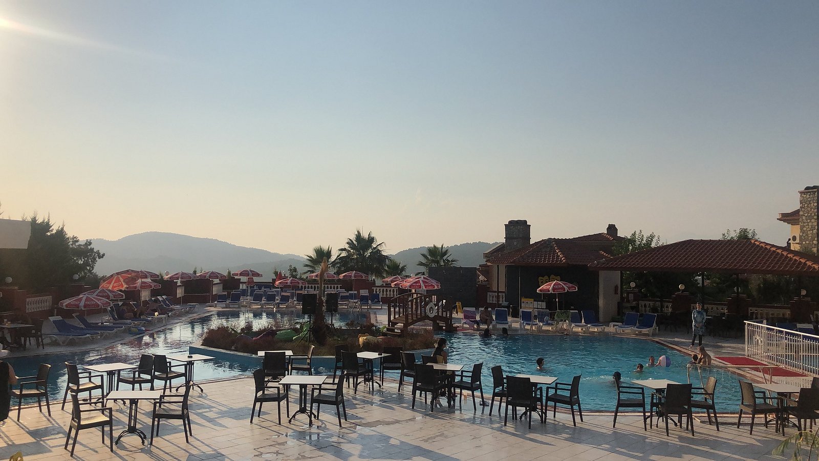 Sunshine Holiday Resort photo 16
