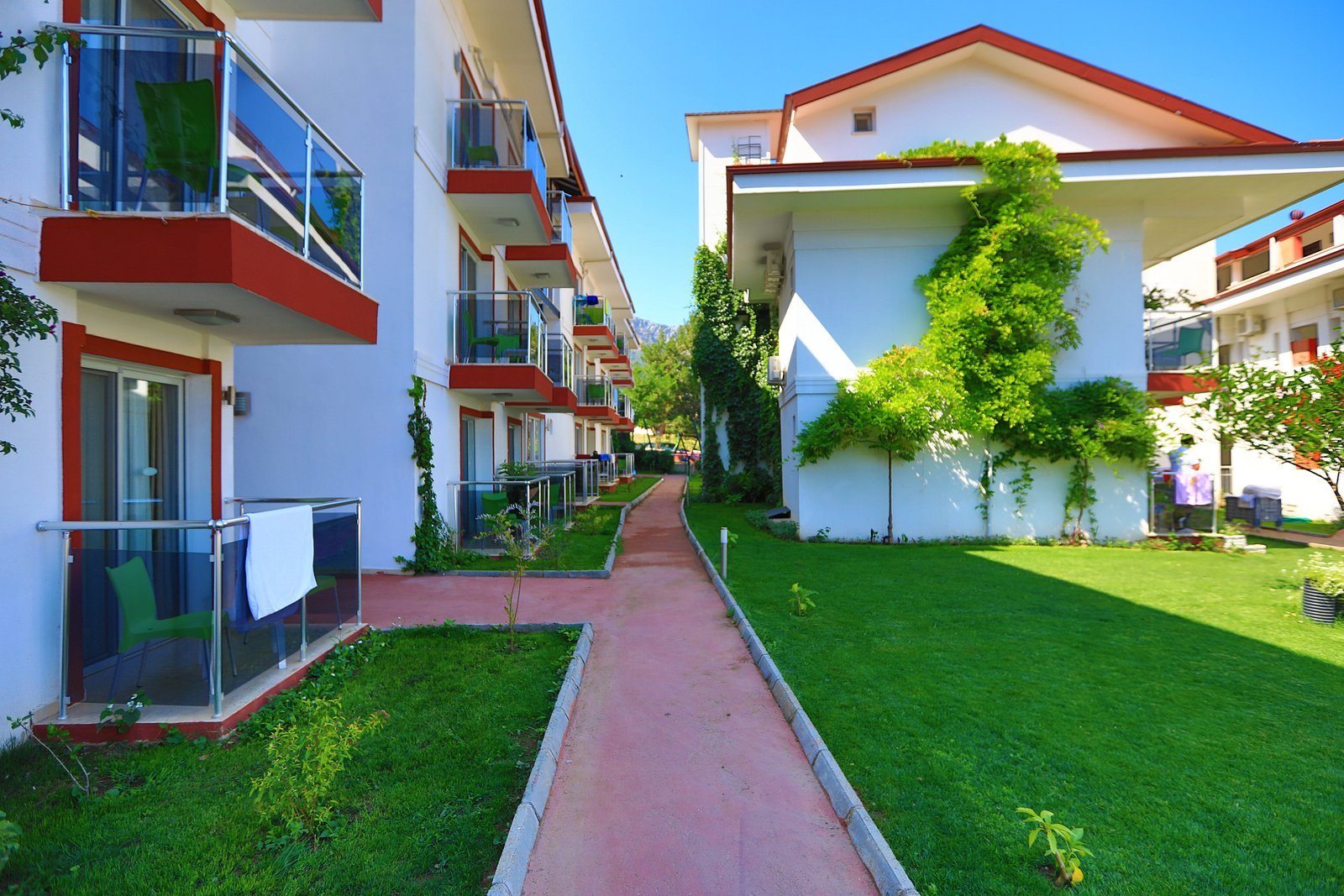 Sunshine Holiday Resort photo 2