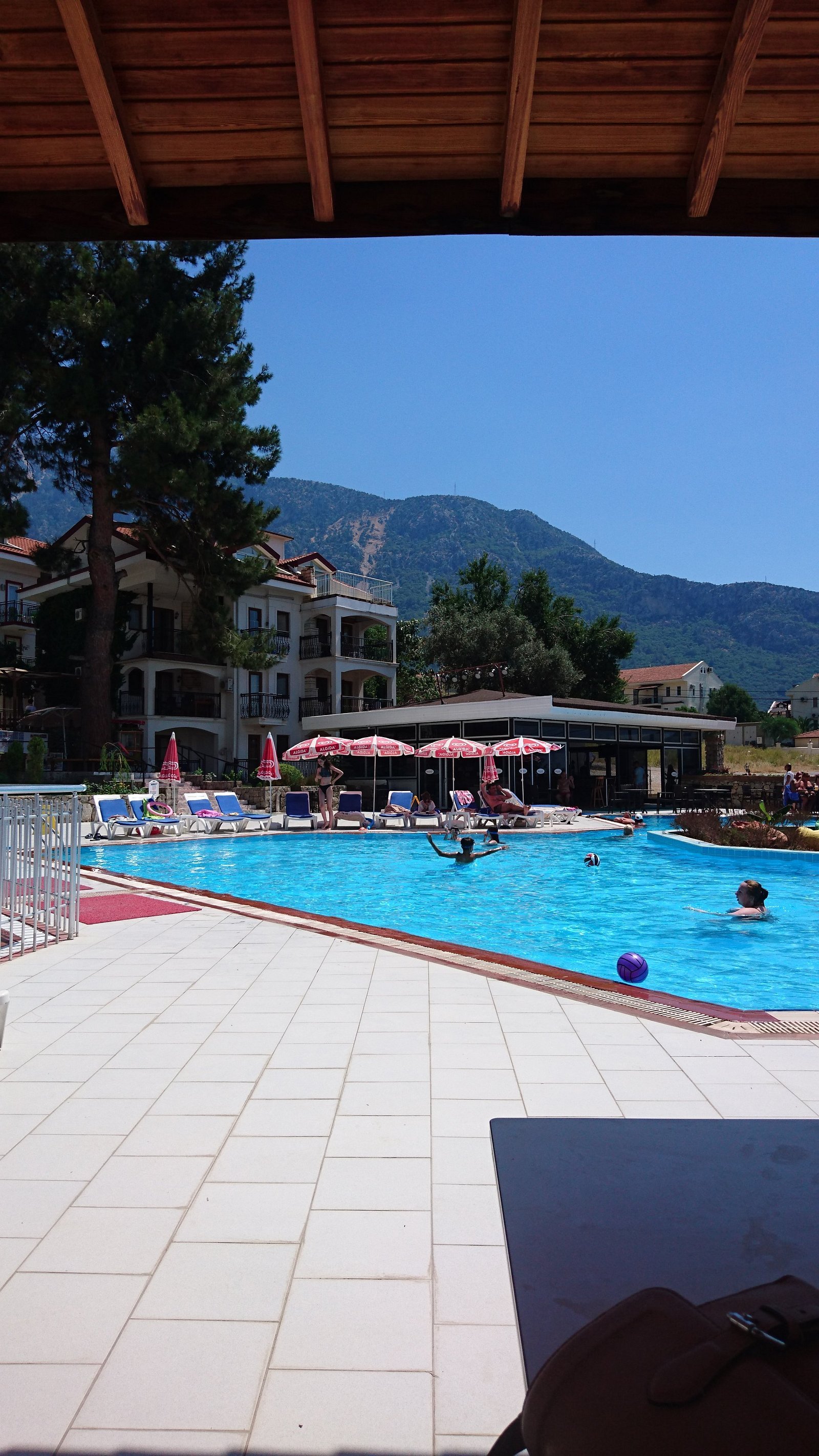 Sunshine Holiday Resort photo 8
