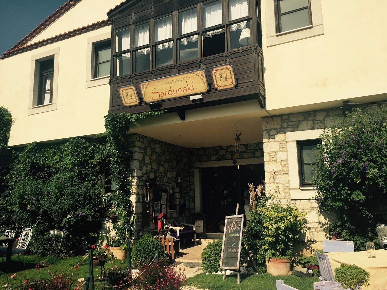 Sardunaki Konak Otel photo 3