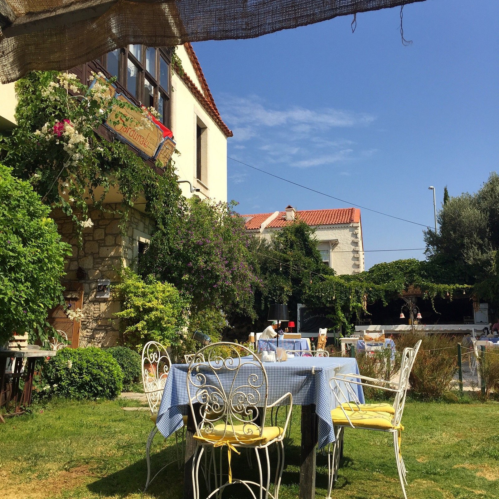 Sardunaki Konak Otel photo 7