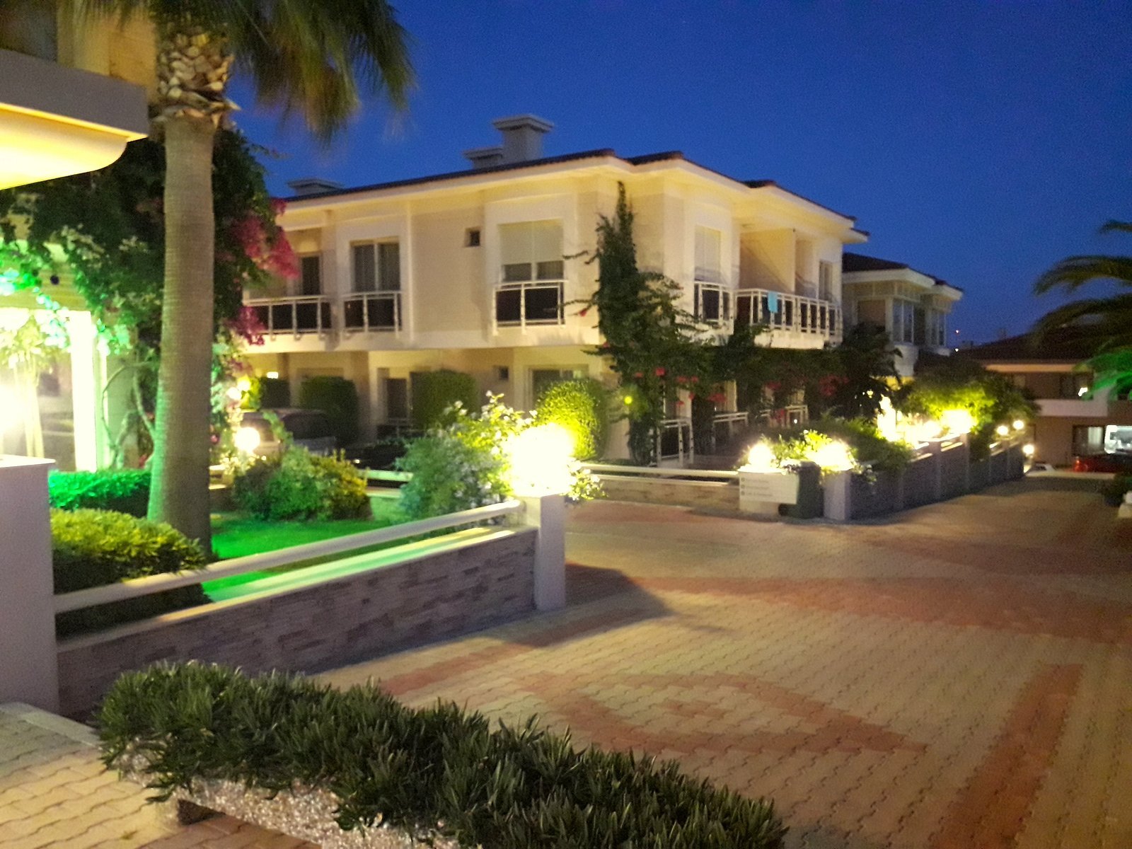 Kamer Suites & Hotel photo 4