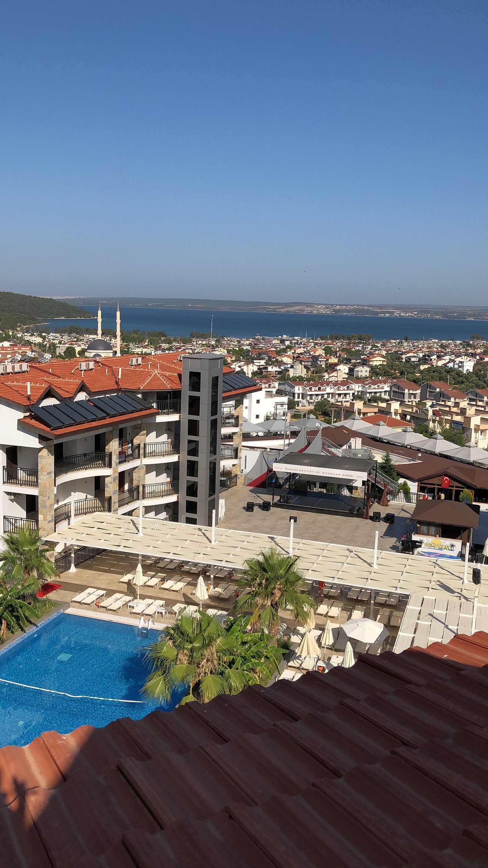 Ramada Resort by Wyndham Akbuk photo 3