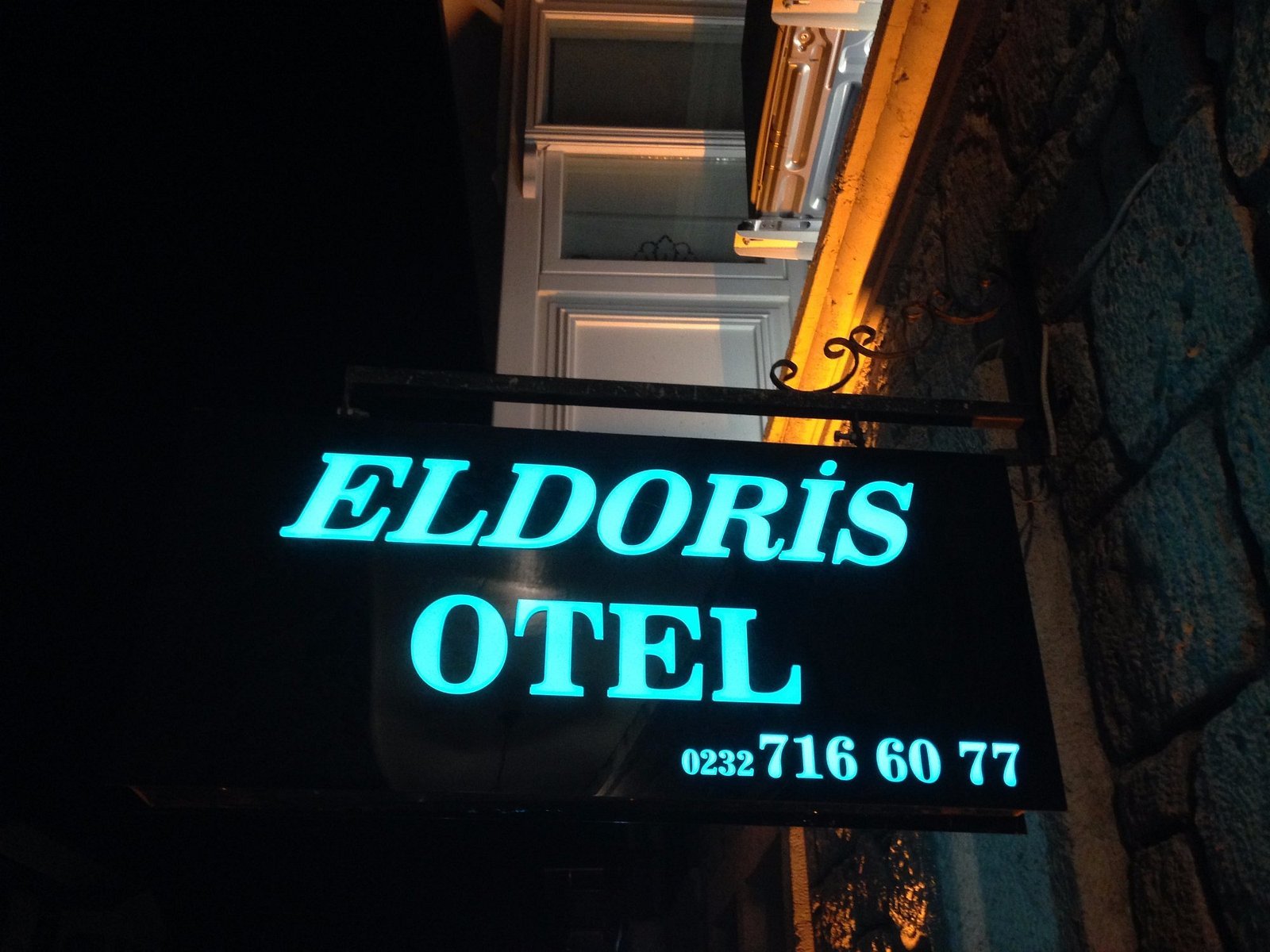 Alaçatı Eldoris Hotel — Çeşme