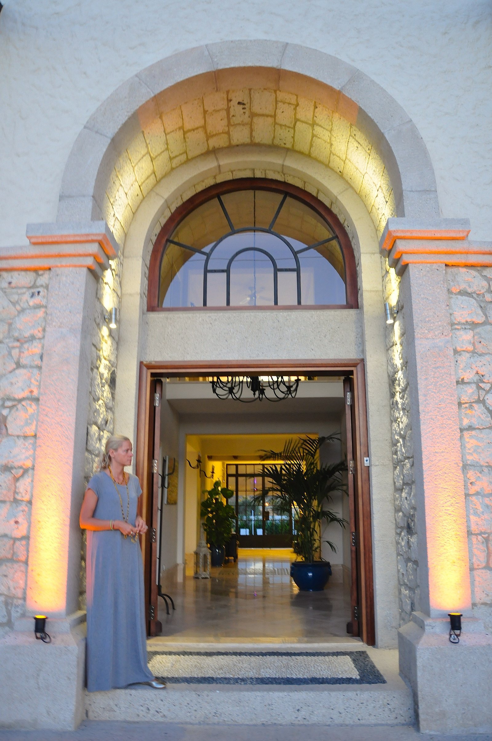 LuCe Design Hotel-Special Category photo 3