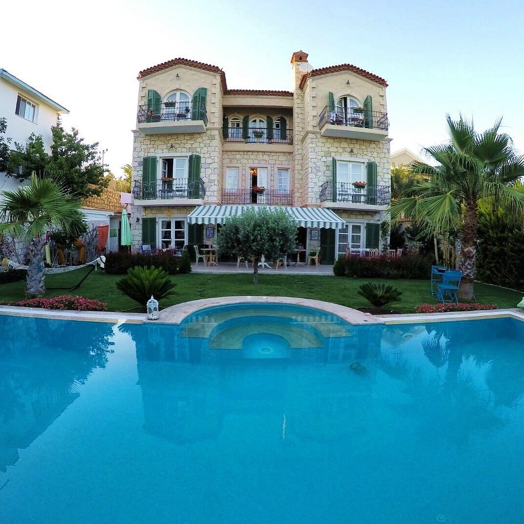 YuGa Alacati — Alaçatı, Çeşme