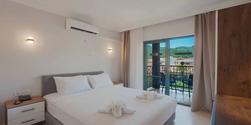 Seven Brothers Hotel photo 12
