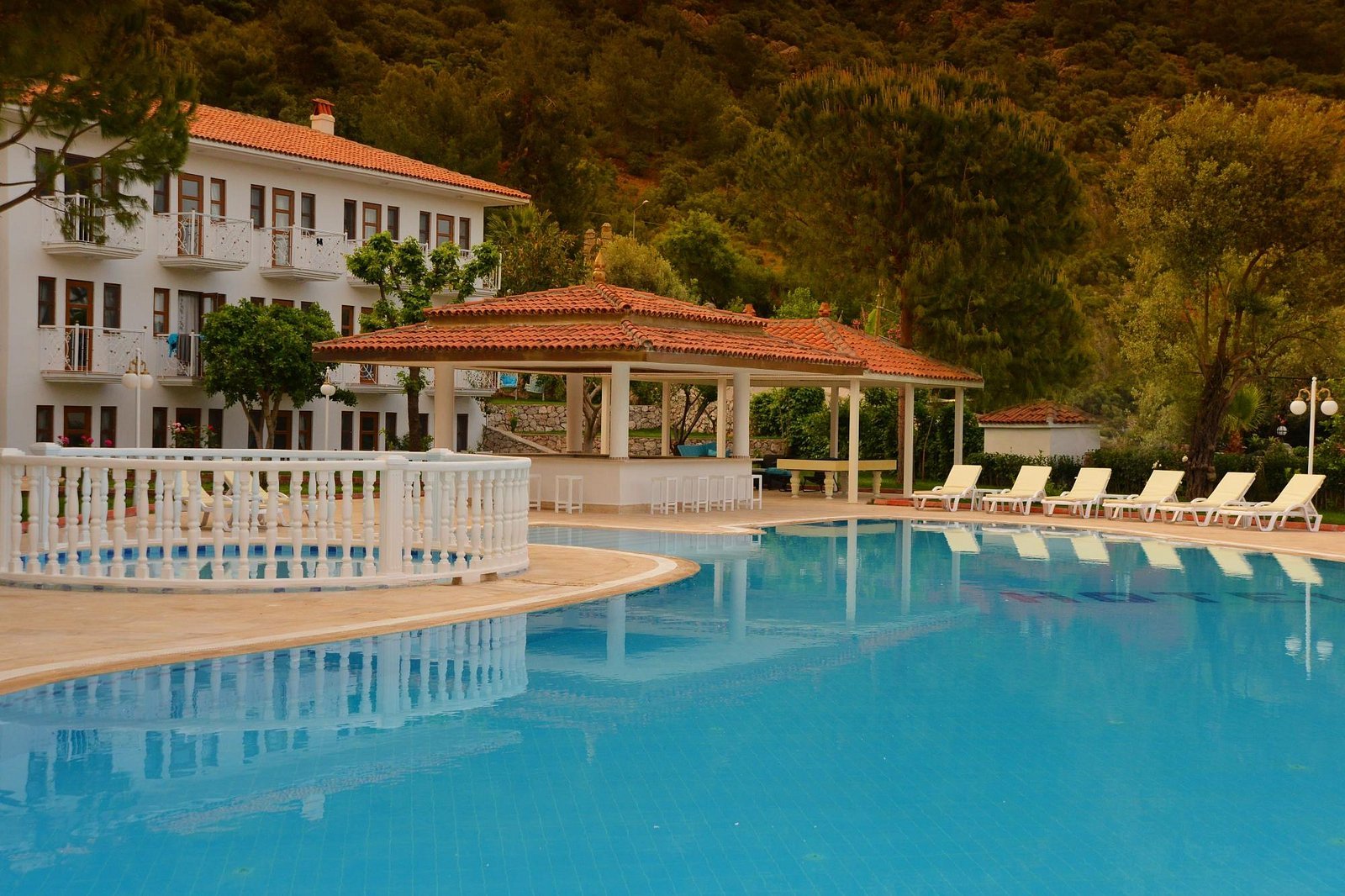 White Hotel photo 10