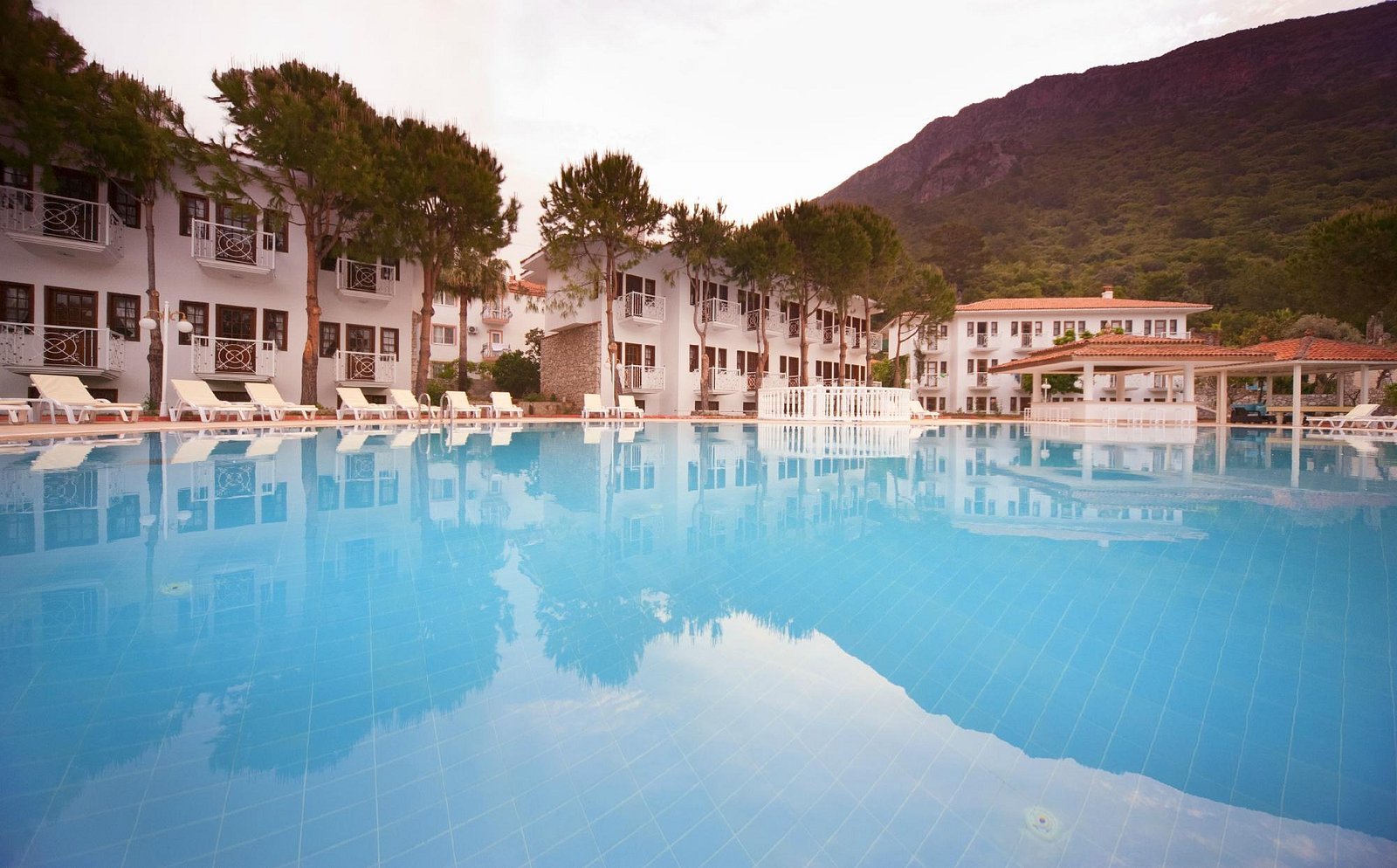 White Hotel photo 11