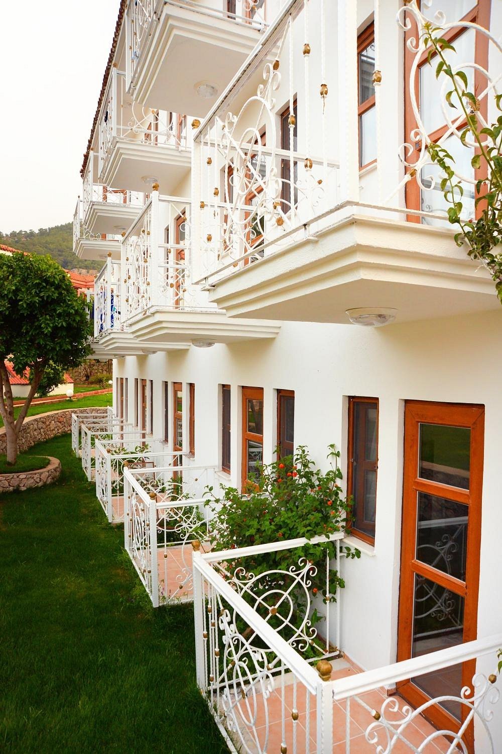 White Hotel photo 2