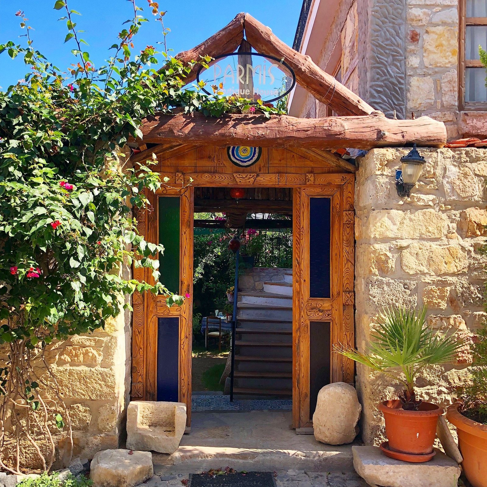 Parmis Boutique House — Inonu Mahallesi, Alacati