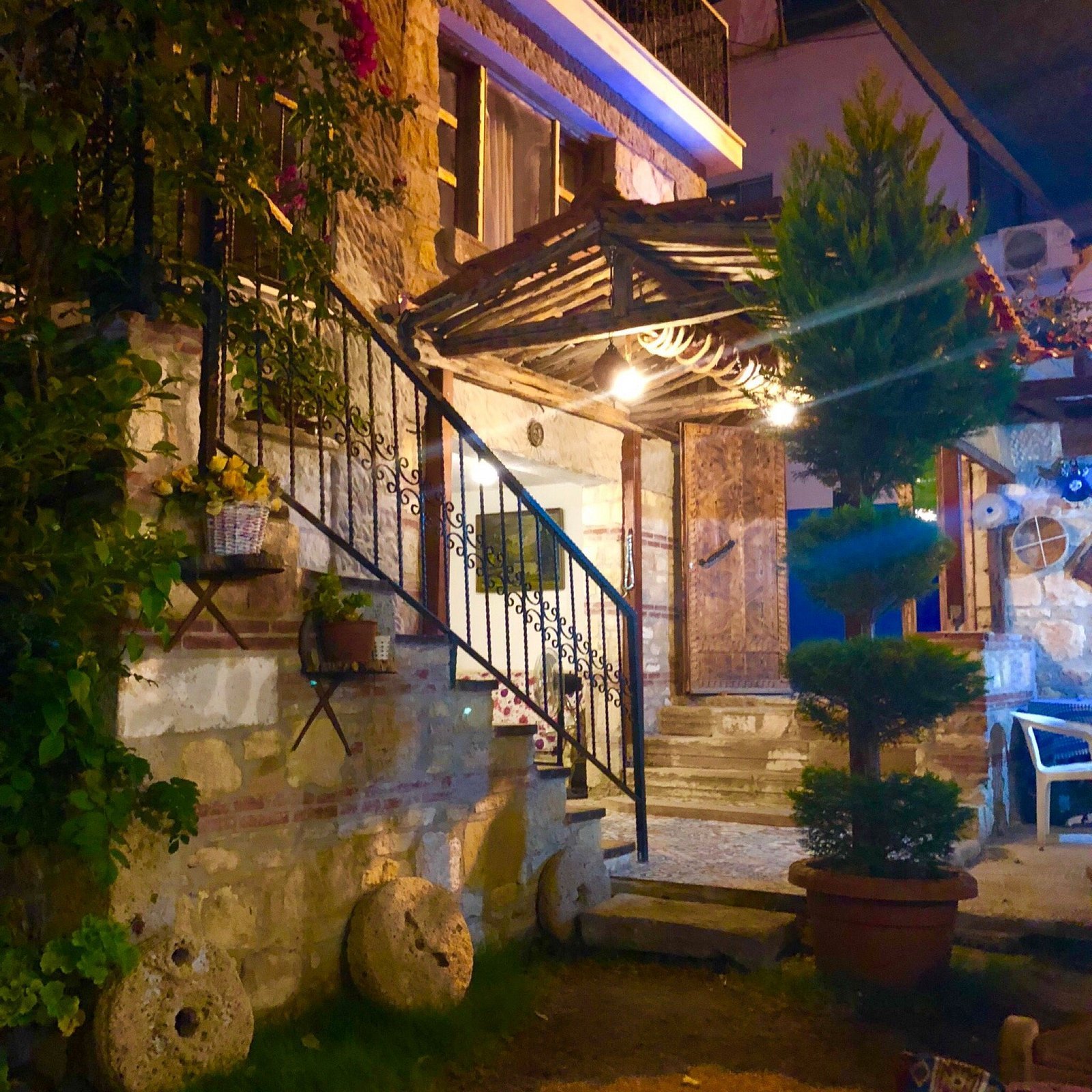 Parmis Boutique House photo 2