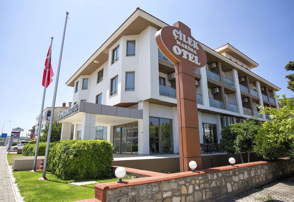 Cilek Marina Hotel — Musalla, Çeşme