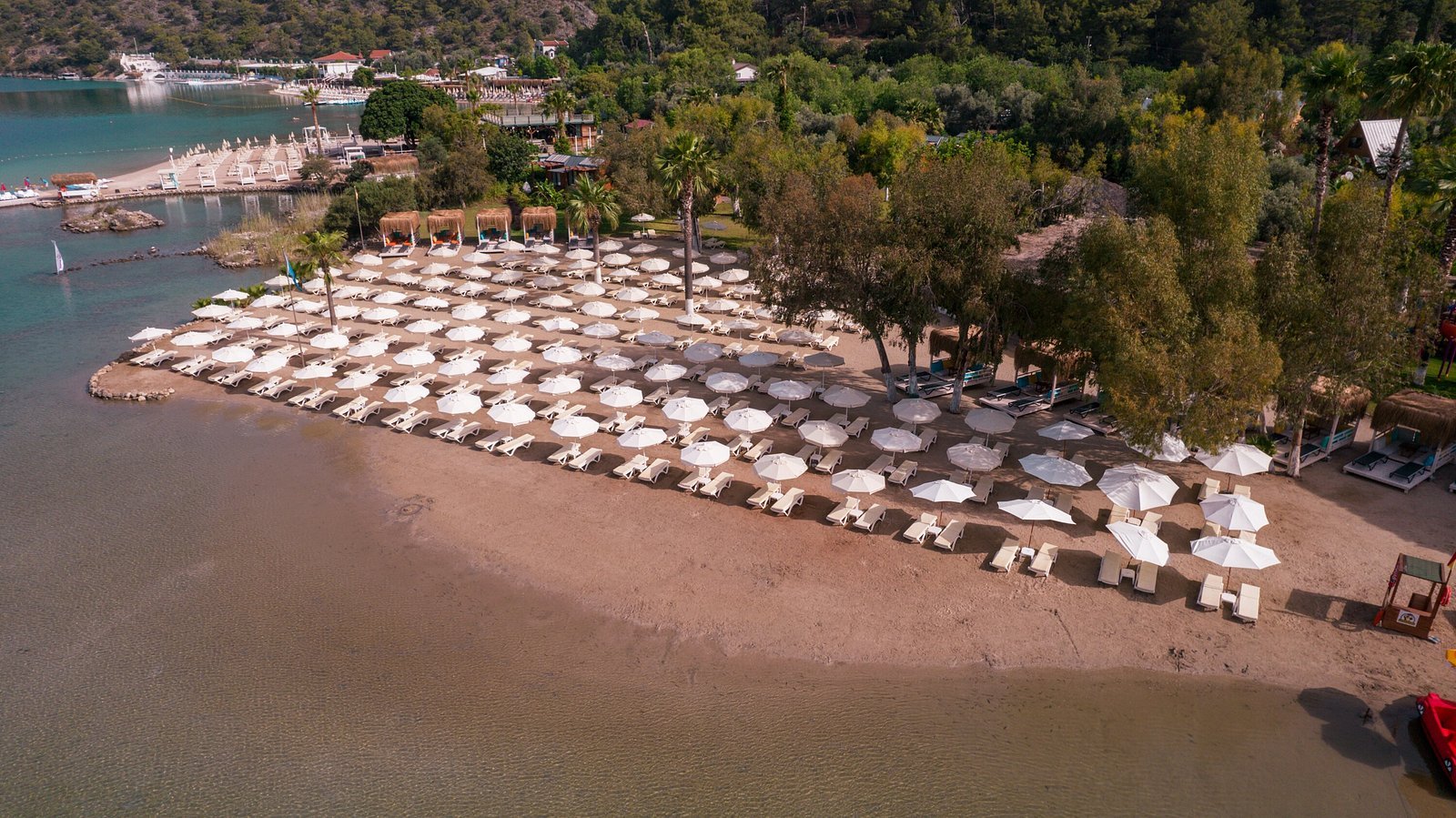 Sugar Beach Club photo 2