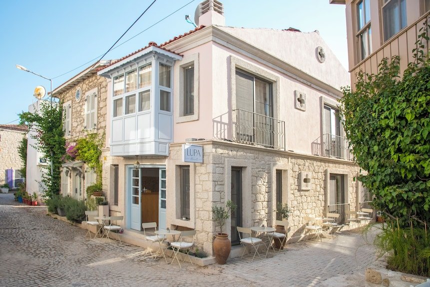 Lupa Hotel Alaçatı — Alaçatı, Çeşme