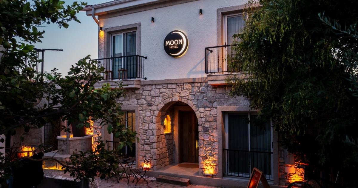 Suare Hotel Alaçatı (+12 Adult Only) — Alaçatı, Çeşme