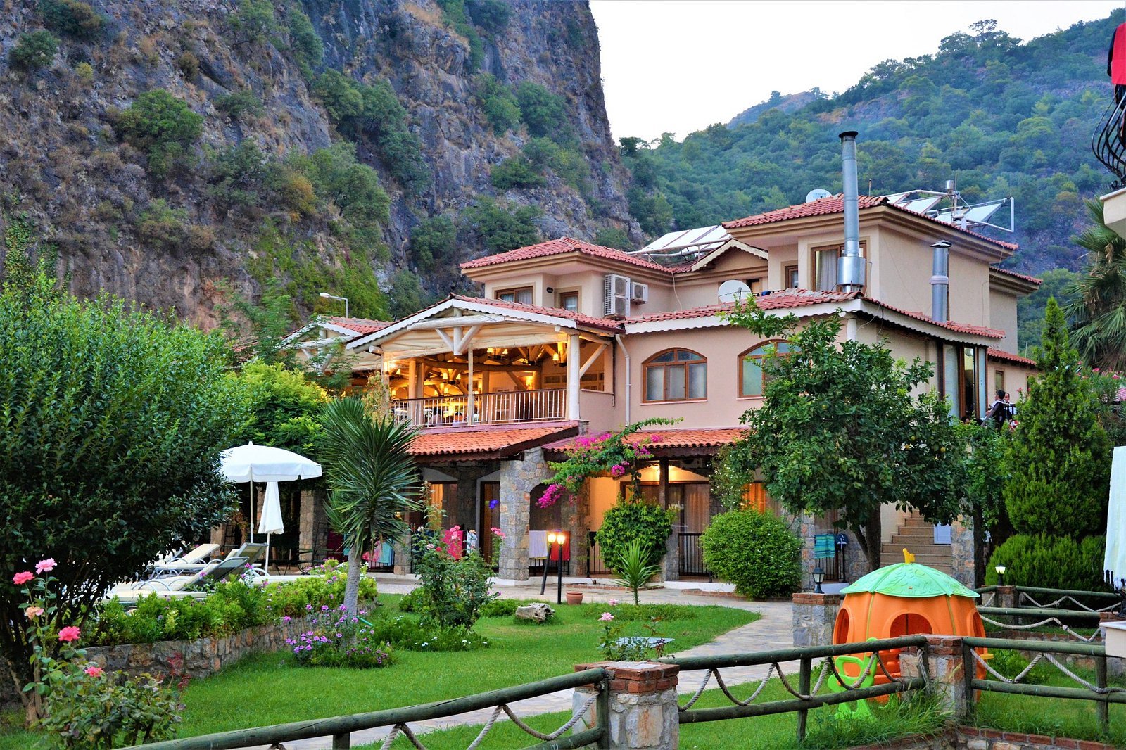 Ata Lagoon Beach Hotel photo 2