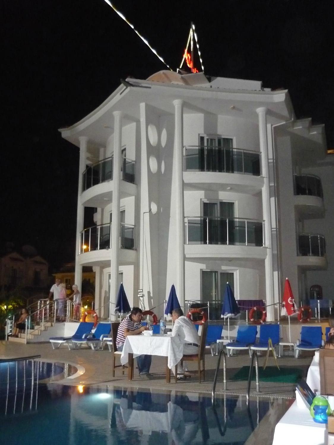 Nevada Hotel & Spa photo 4