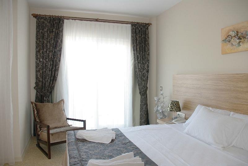 Nevada Hotel & Spa photo 11