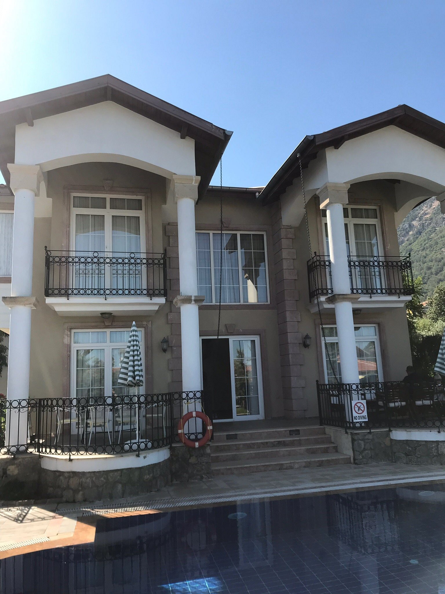 Pegasus Hotel & Villa photo 3