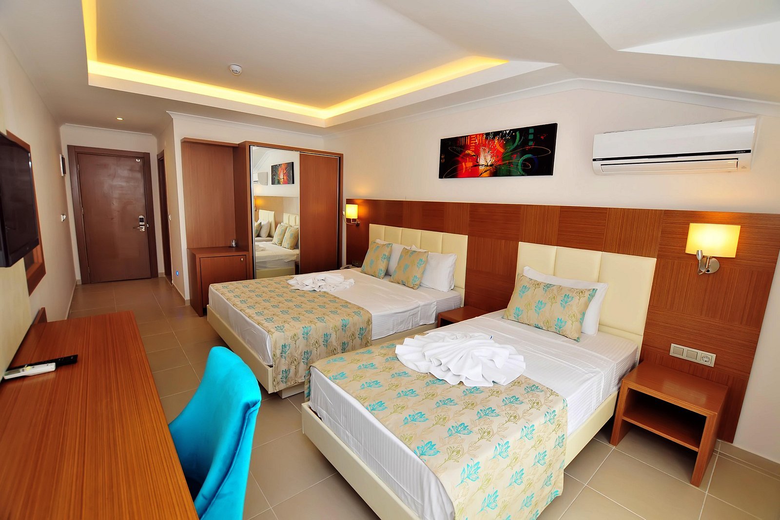 Yeniceri City Hotel photo 17