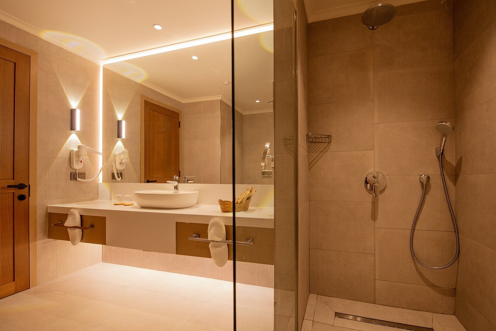 Casa Lumar Luxury Lodging photo 13