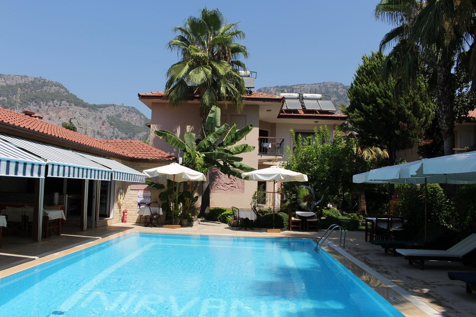Nirvana Hotel photo 15
