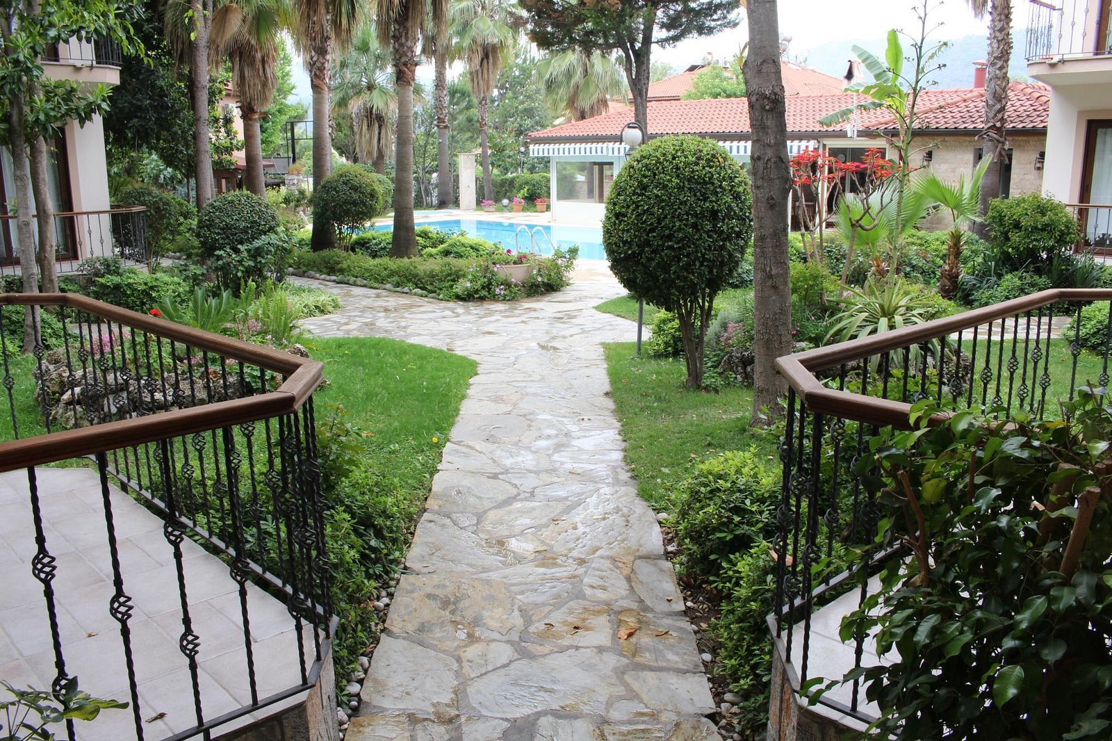 Nirvana Hotel photo 6