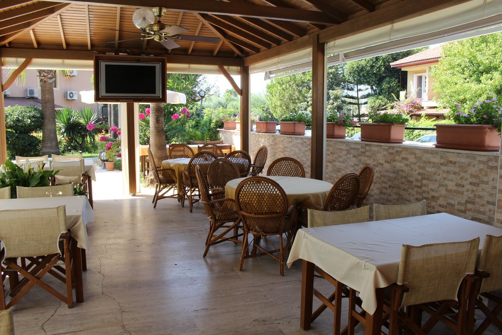 Nirvana Hotel photo 7