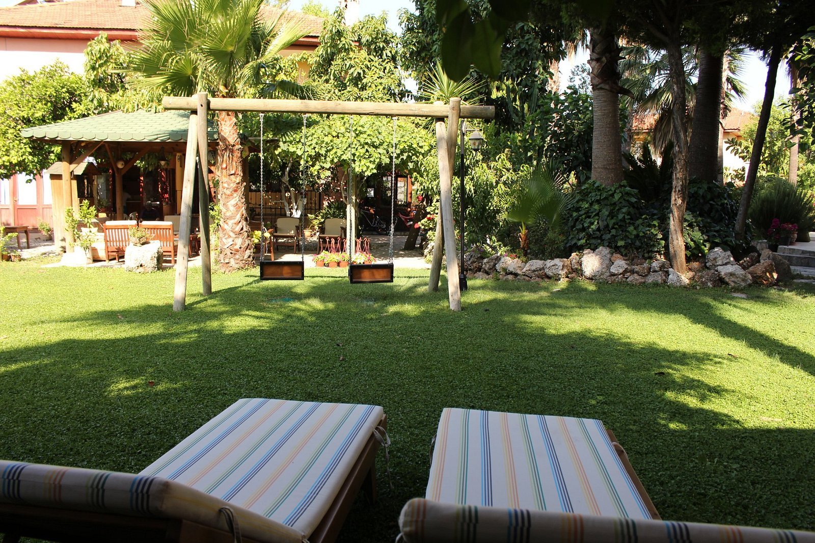 Nirvana Hotel photo 4