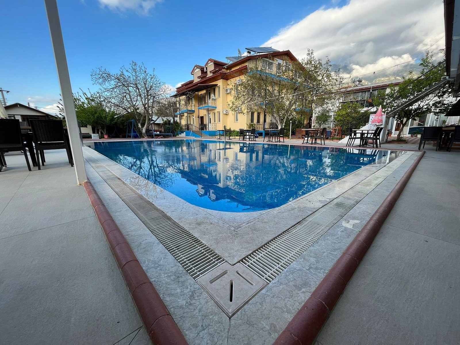Happy Nur Hotel photo 7