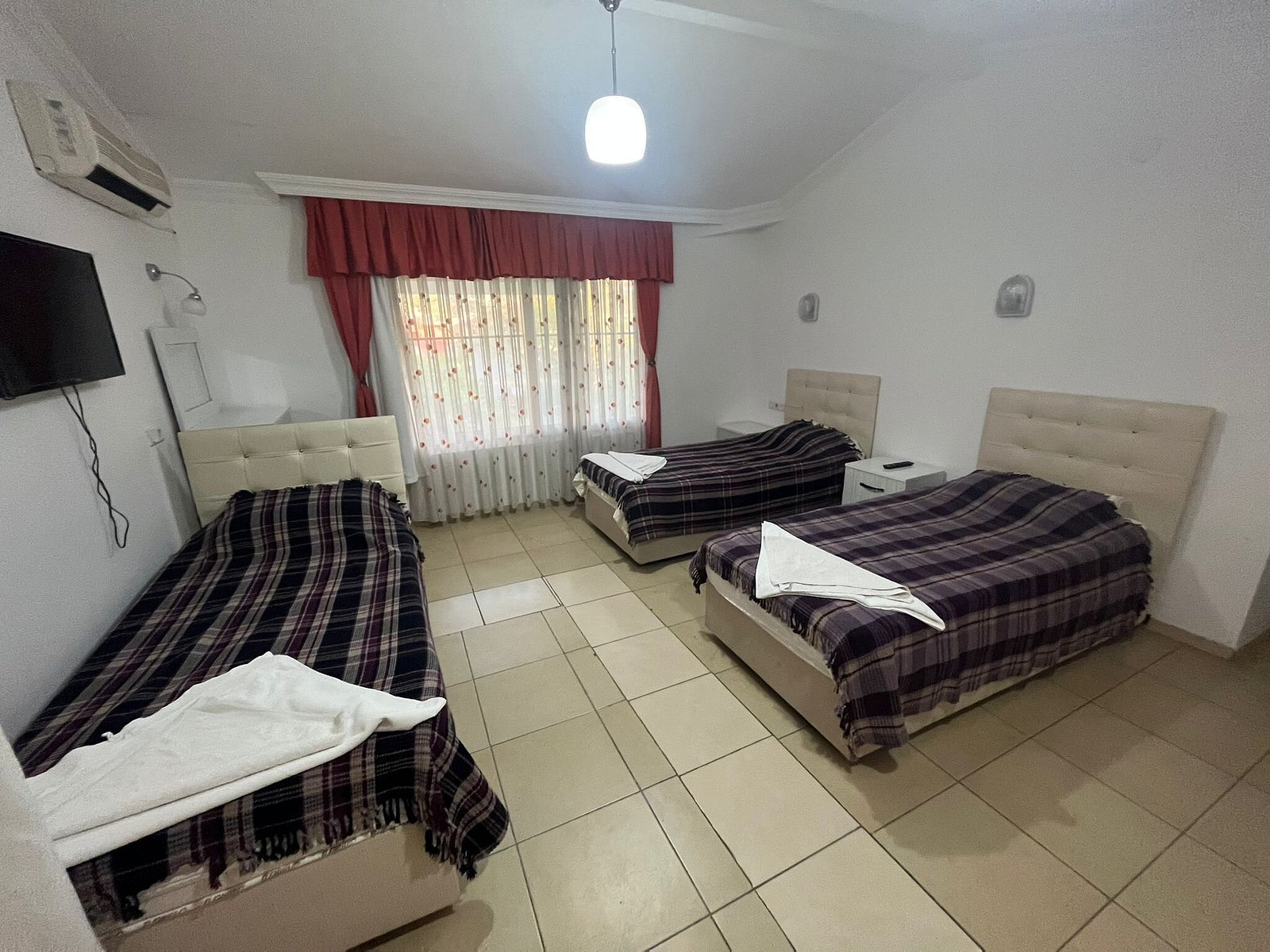 Happy Nur Hotel photo 12