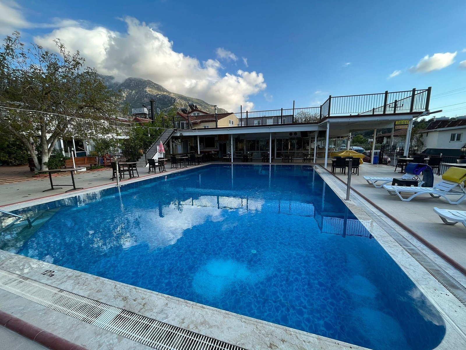 Happy Nur Hotel photo 8