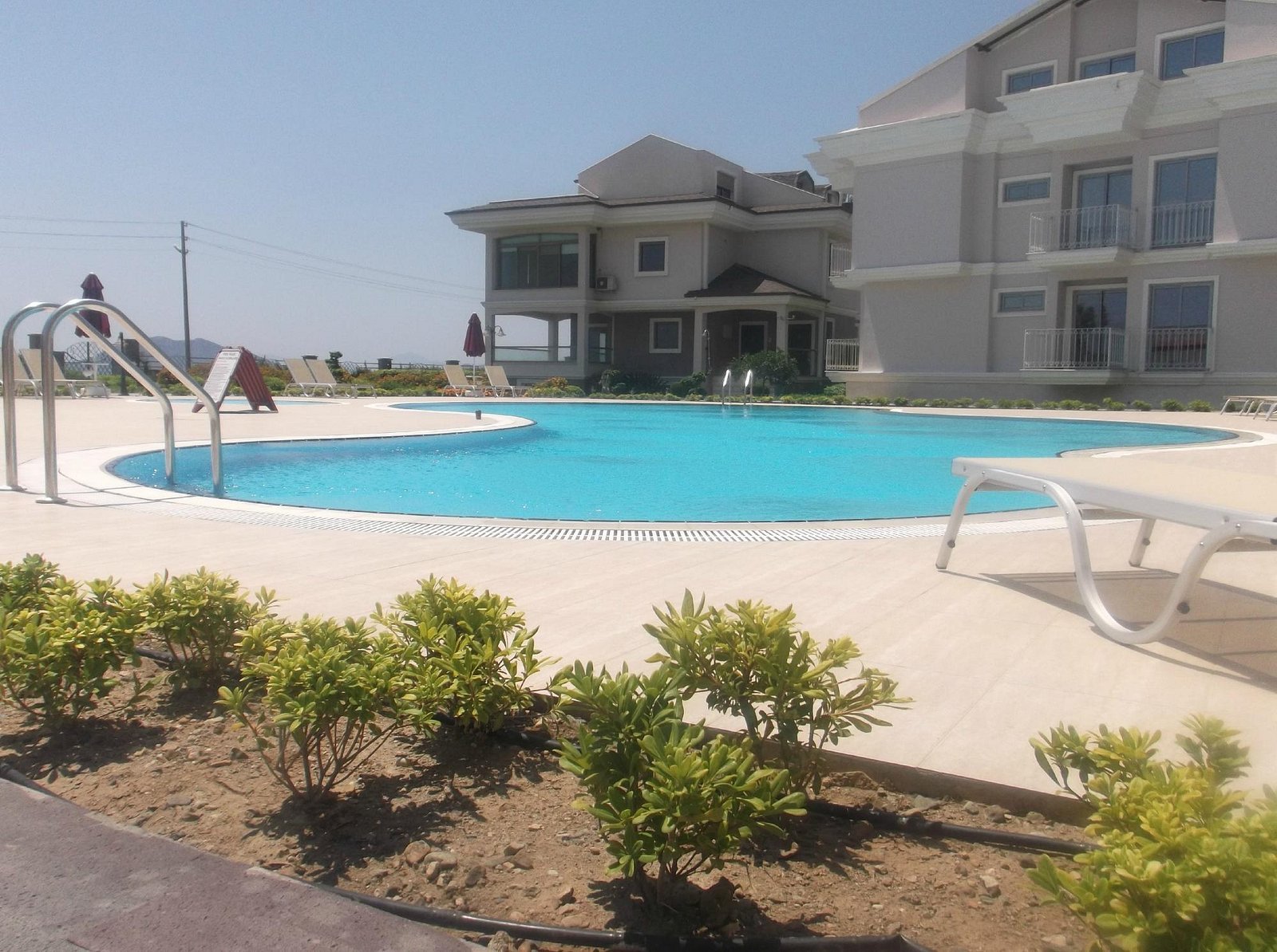 Daphne Residence photo 13