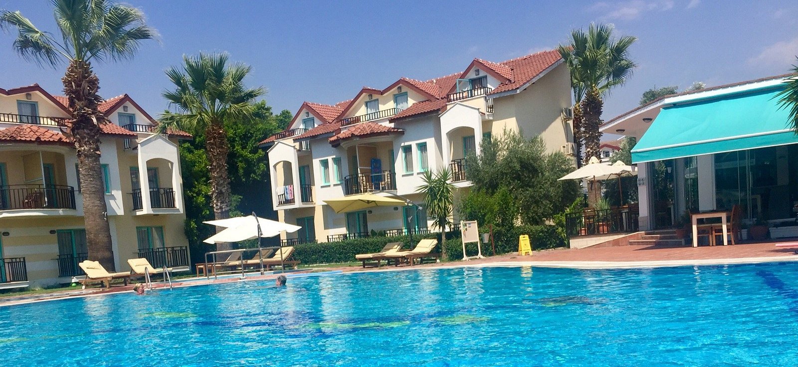 Rebin Beach Hotel photo 14