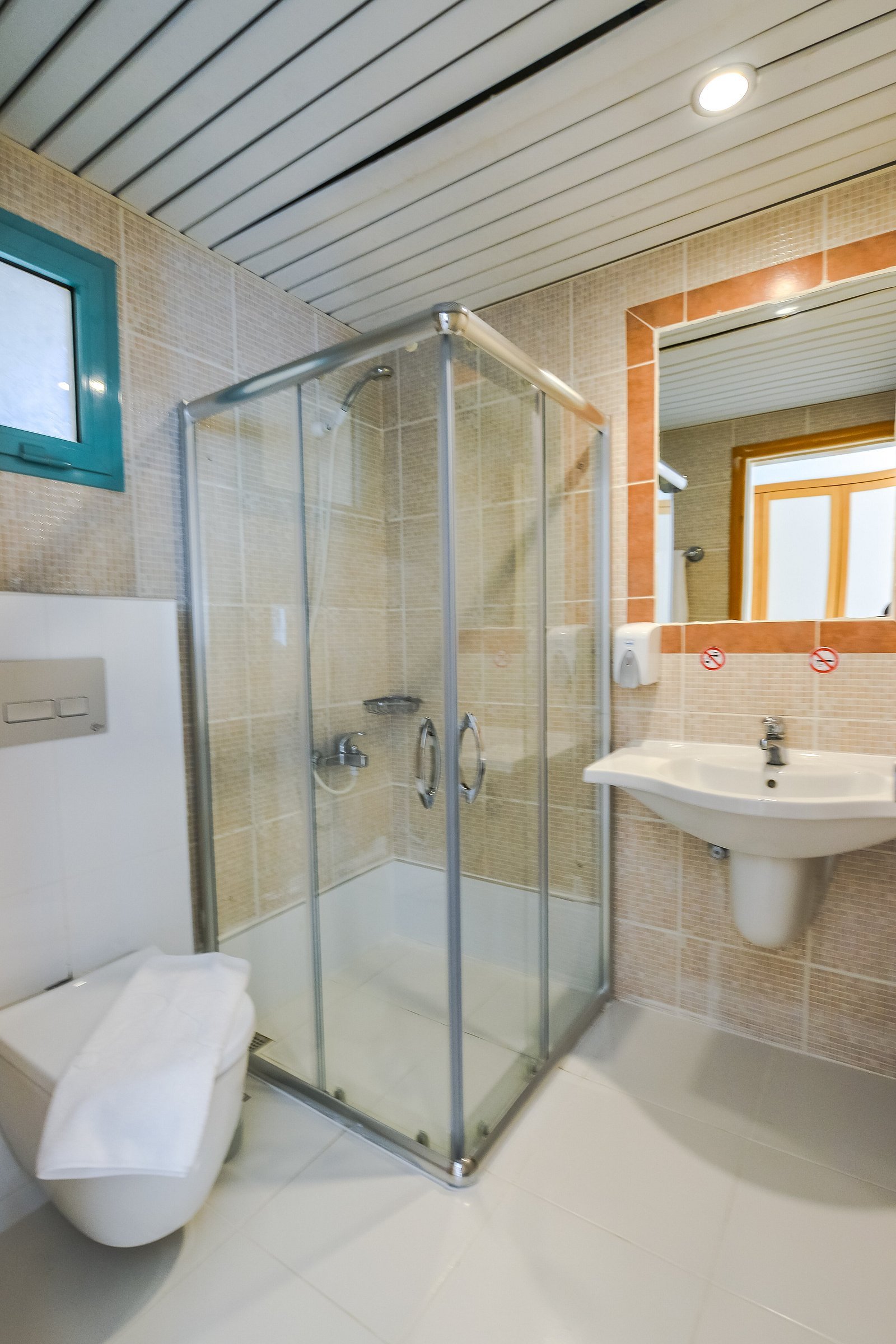 Rebin Beach Hotel photo 20