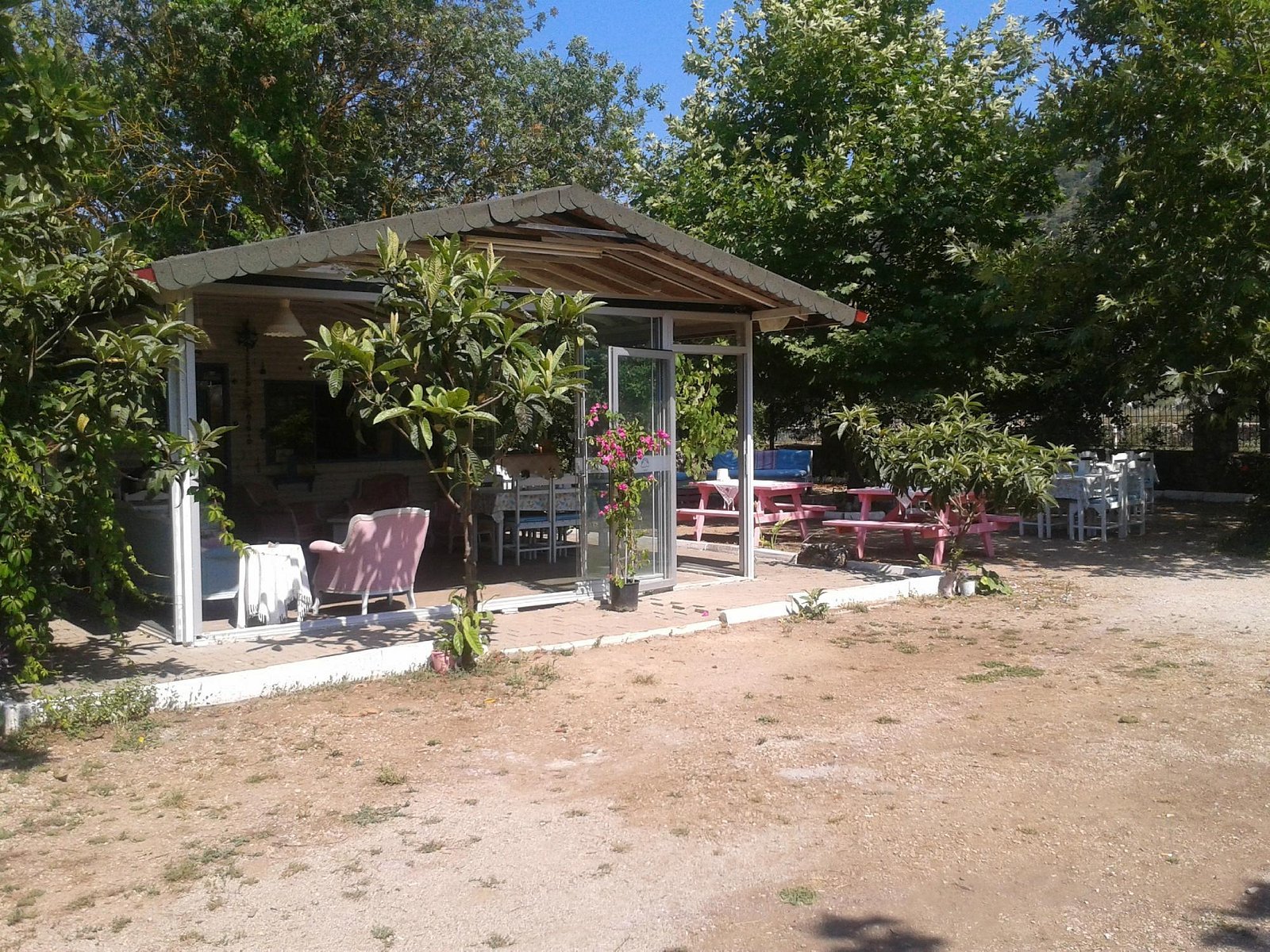 Yol Glamping Hotel Retreat Center photo 3