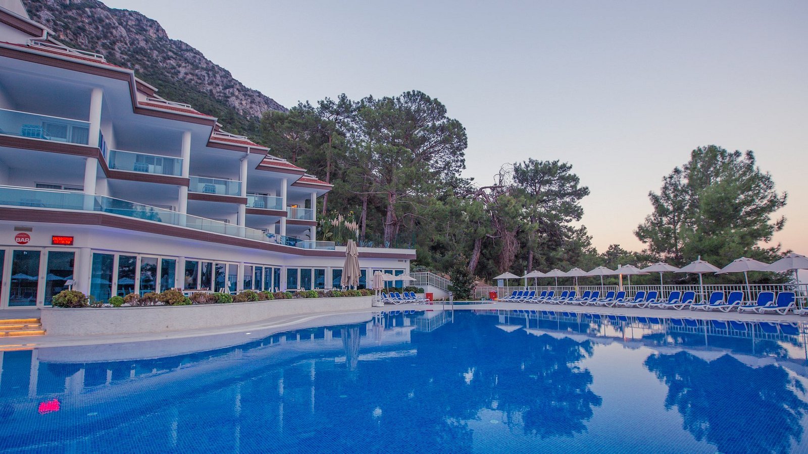 Garcia Resort & Spa photo 3