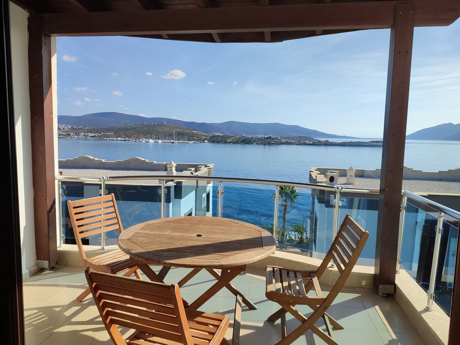 Aura residence photo 4