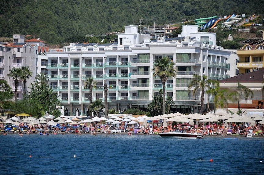Blue Bays Hotel photo 3