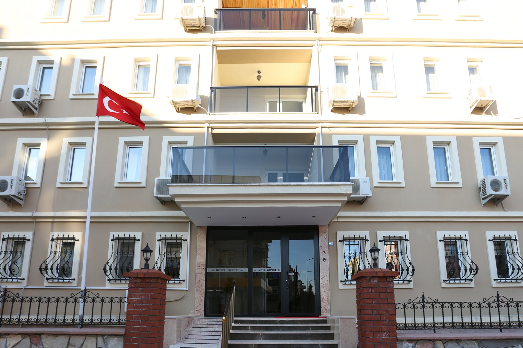 Gizem Pansiyon