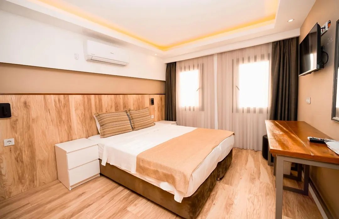 Loca Centre Hotel photo 10